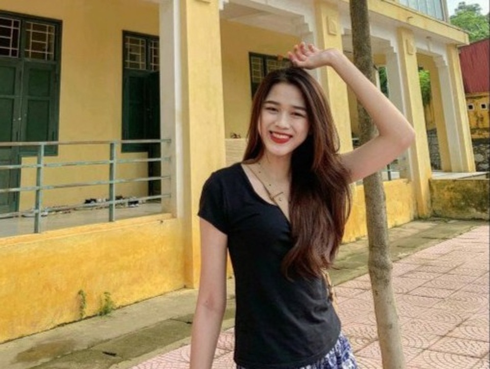 Cuộc sống đời thường giản dị của tân Hoa hậu Việt Nam 2020 - Đỗ Thị Hà - 8 Cuộc sống đời thường giản dị của tân Hoa hậu Việt Nam 2020 - Đỗ Thị Hà - 8