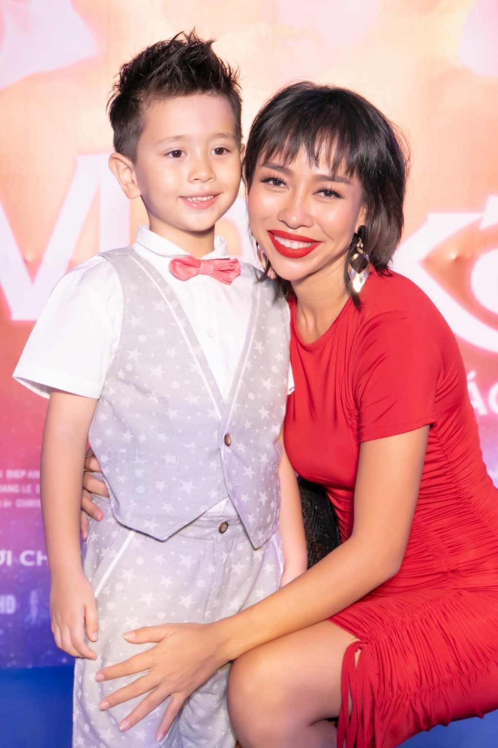 Thảo Trang hé lộ về bố của con trai làm dàn cố vấn Ca sĩ mặt nạ bật khóc - 2 Thảo Trang hé lộ về bố của con trai làm dàn cố vấn Ca sĩ mặt nạ bật khóc - 2