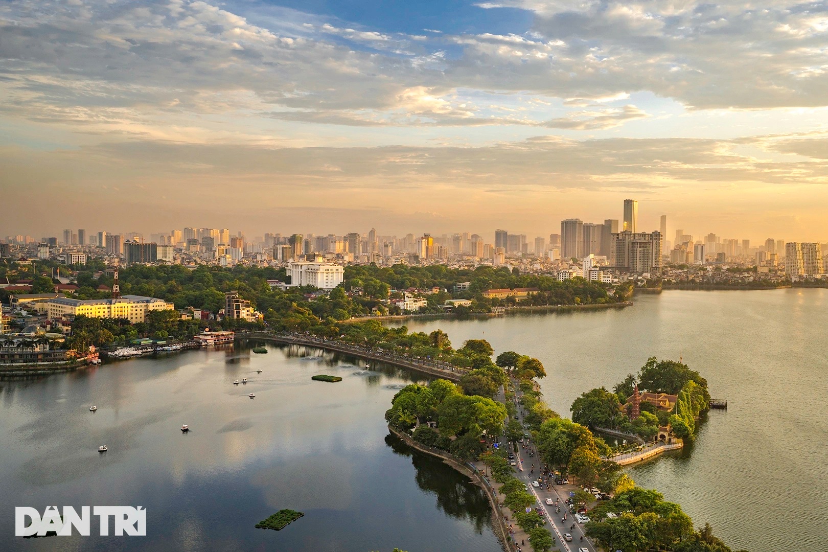 Triển vọng phát triển trong kỷ nguyên vươn mình của dân tộc Việt Nam - 2 Triển vọng phát triển trong kỷ nguyên vươn mình của dân tộc Việt Nam - 2