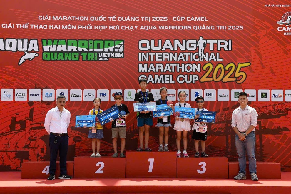 Long Hai Algenwasser begleitet den Quang Tri International Marathon 2025 – 2 Nước rong biển Long Hải đồng hành cùng giải đấu Quảng Trị International Marathon 2025 - 2