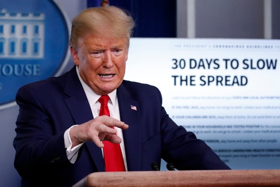 Số người chết ở Mỹ tăng kỷ lục, ông Trump cảnh báo 2 tuần đau đớn” sắp tới - 1 Số người chết ở Mỹ tăng kỷ lục, ông Trump cảnh báo 2 tuần đau đớn” sắp tới - 1