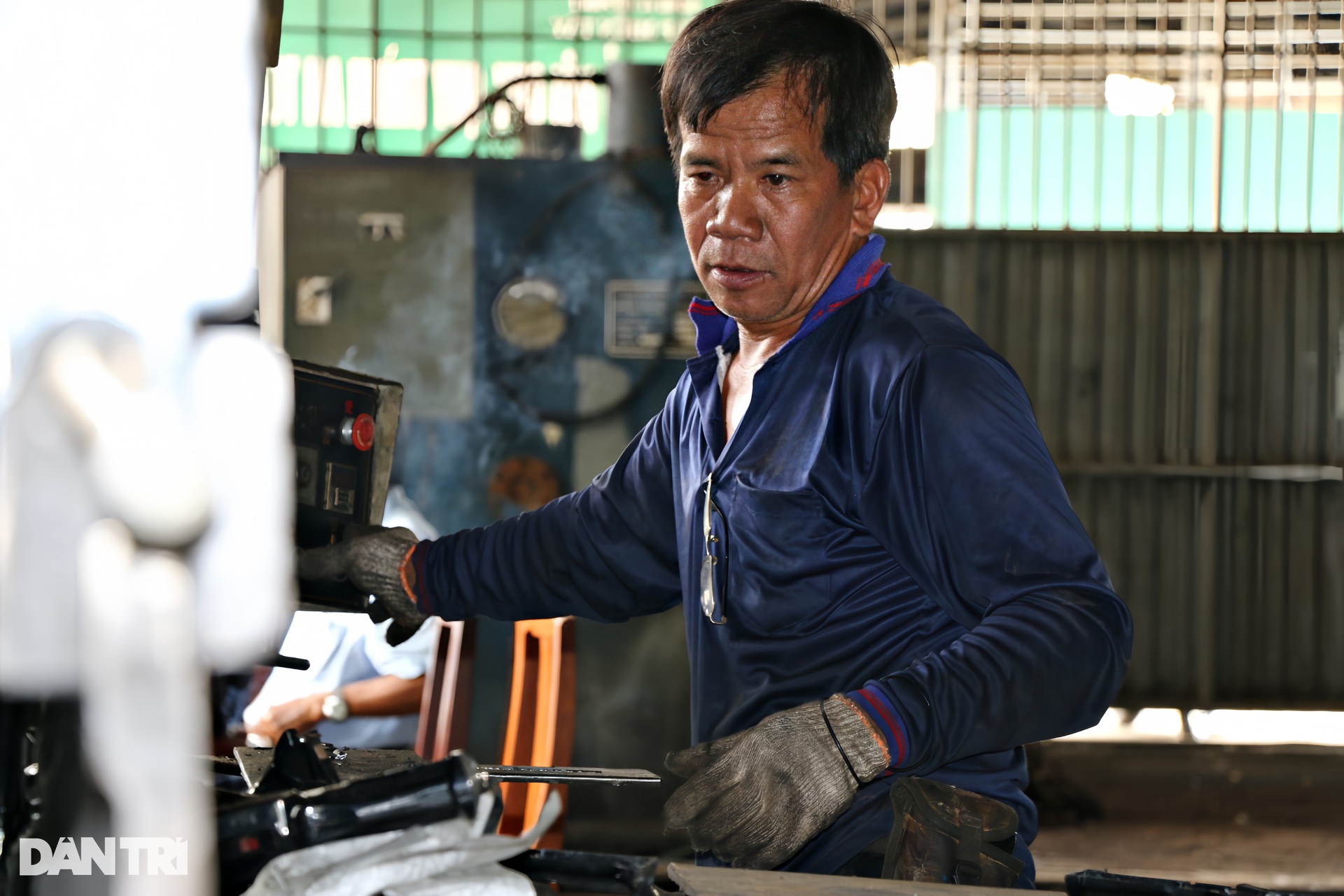 Cận cảnh quá trình tiêu hủy hàng nghìn loại vũ khí, súng ở An Giang - 10