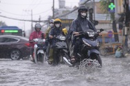 TPHCM và Nam Bộ đón đợt mưa tăng cường