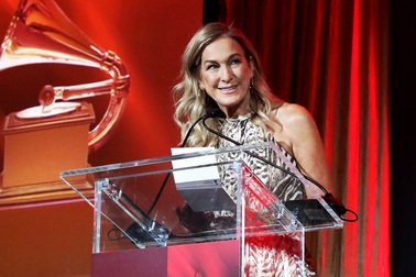 Chủ tịch hội đồng Grammy phơi bày “mặt tối” của giải thưởng danh giá nhất hành tinh