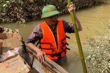 Bức thư ấm áp của thầy hiệu trưởng gửi học sinh vùng lũ