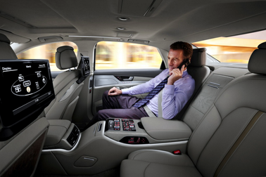 Nội thất nào cho xe của “ông chủ”?