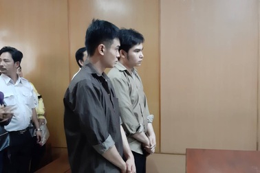 Thiếu gia bị tù vì cùng bạn trộm két sắt của bố mẹ