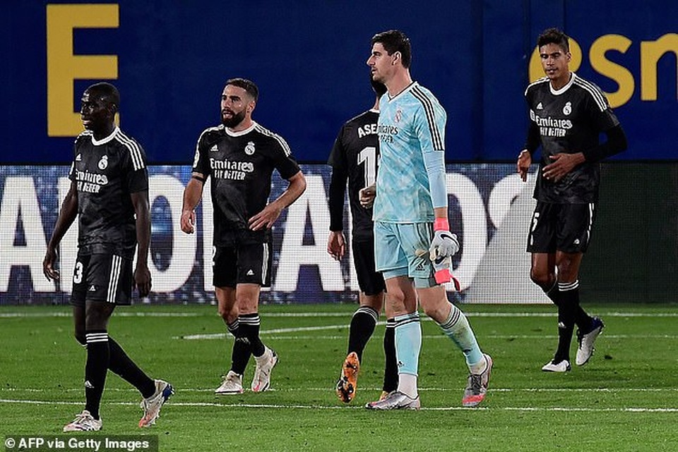 Villarreal 1-1 Real Madrid: Trận hòa thất vọng - 6 Villarreal 1-1 Real Madrid: Trận hòa thất vọng - 6