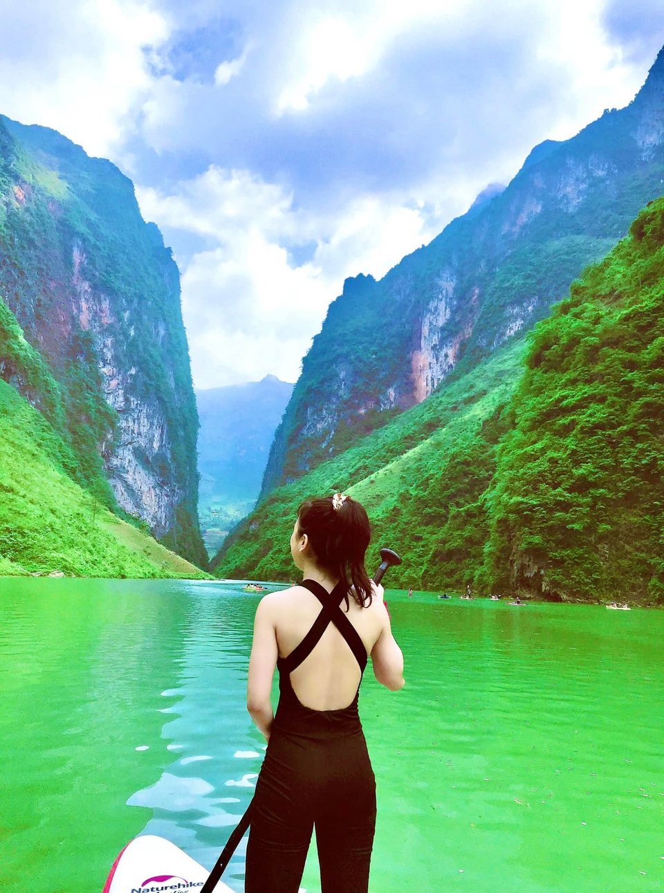 Lên Mã Pí Lèng chèo thuyền kayak, ngắm dòng sông Nho Quế thơ mộng - 8 Lên Mã Pí Lèng chèo thuyền kayak, ngắm dòng sông Nho Quế thơ mộng - 8