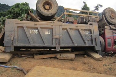 Vụ lật xe thảm khốc: Bắt khẩn cấp Hạt trưởng kiểm lâm 