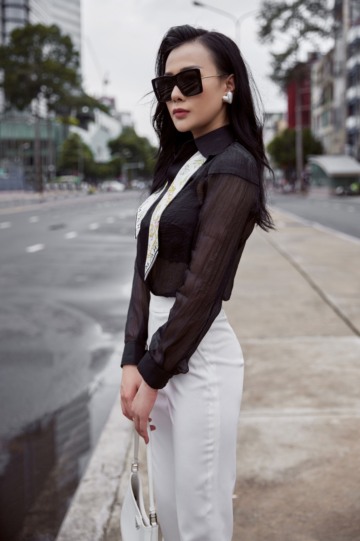 Phương Oanh tiết lộ lý do tạm gác việc đóng phim suốt nửa năm qua - 7 Phương Oanh tiết lộ lý do tạm gác việc đóng phim suốt nửa năm qua - 7