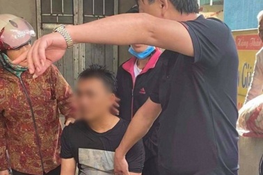 Cứu sống nam thanh niên nhảy sông tự tử vì nợ nần