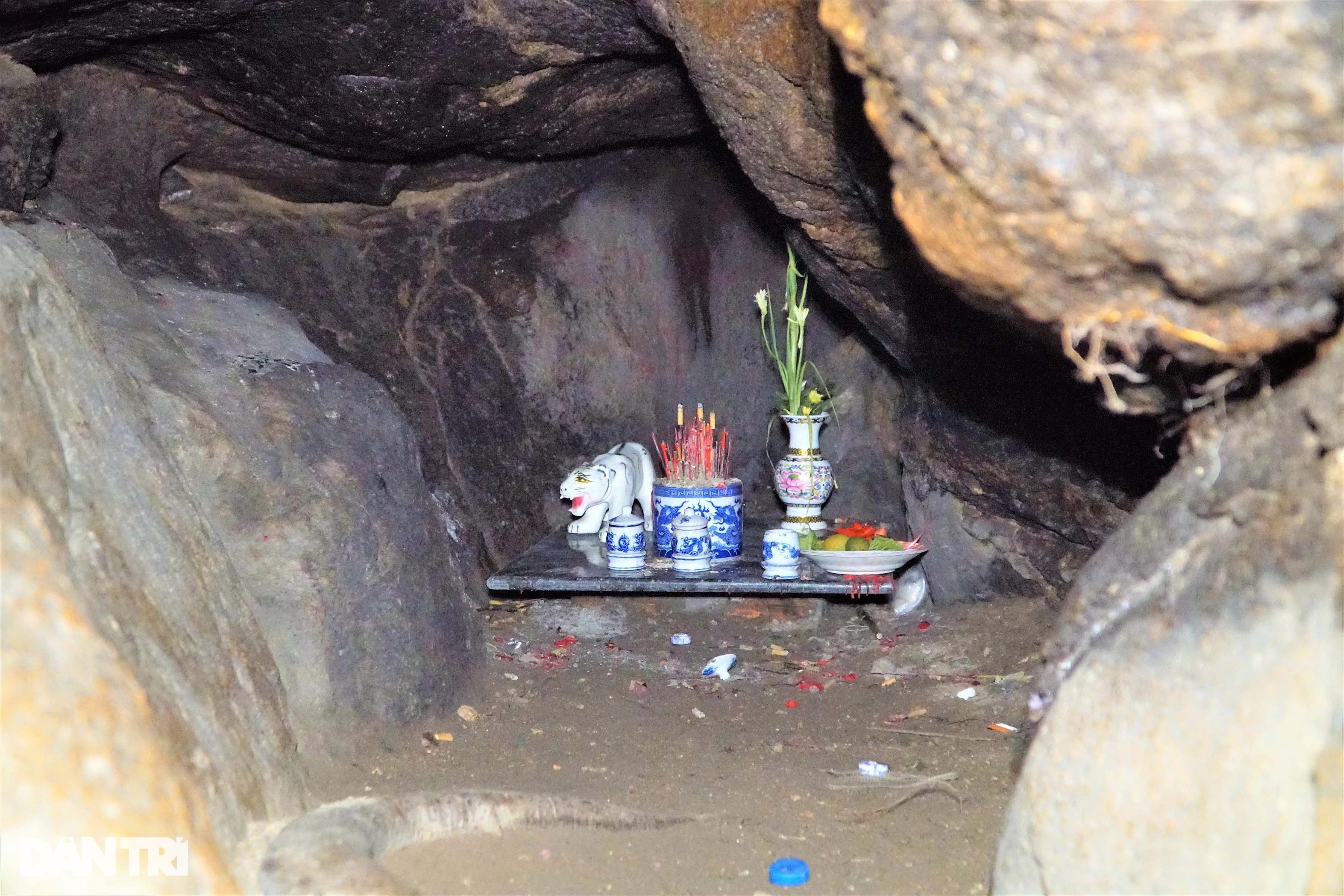 Tết Nhâm Dần nghe chuyện ông Hổ trấn giữ Thiên Cấm Sơn - 4