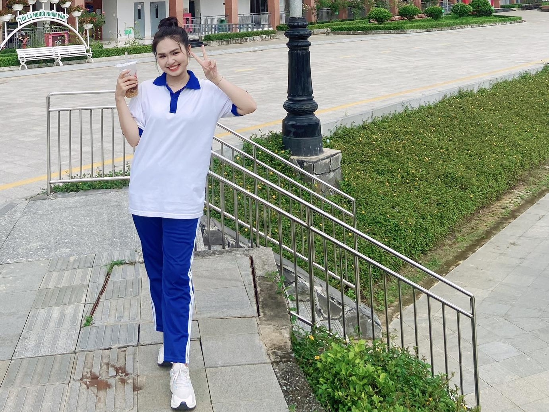 Thiện Nhân trước khi mất tích: Nhan sắc thay đổi, cuộc sống 4 năm ra sao? - 6