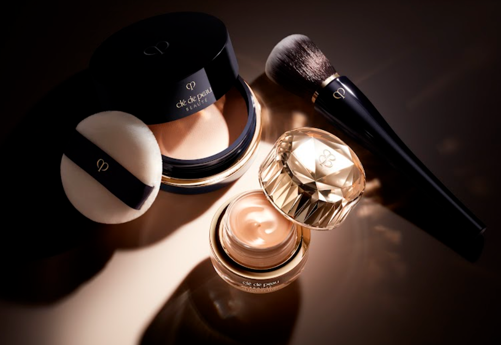 Kem nền mới của Clé de Peau Beauté - lựa chọn của phụ nữ thành đạt - 5 Kem nền mới của Clé de Peau Beauté - lựa chọn của phụ nữ thành đạt - 5