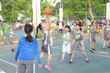 Con trượt xuất sắc vì chữ "H" môn thể dục, mẹ dằn vặt nghĩ con bị oan