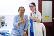 Kỳ tích cứu sống du khách người Mỹ suy đa tạng, suýt ngừng tim tại sân bay