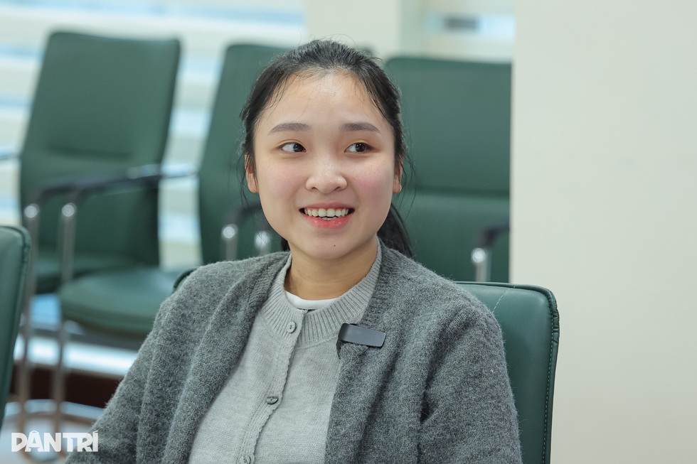 Mẹ công nhân Hà Nội đoàn tụ con gái Pháp sau 31 năm: Ngàn lần xin lỗi con - 8 Mẹ công nhân Hà Nội đoàn tụ con gái Pháp sau 31 năm: Ngàn lần xin lỗi con - 8