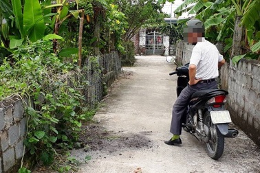 Điều tra nghi án em chồng cầm dao truy sát, chém chị dâu trọng thương