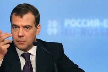 Tổng thống Medvedev cảnh báo EU về “khuynh hướng chống Nga”