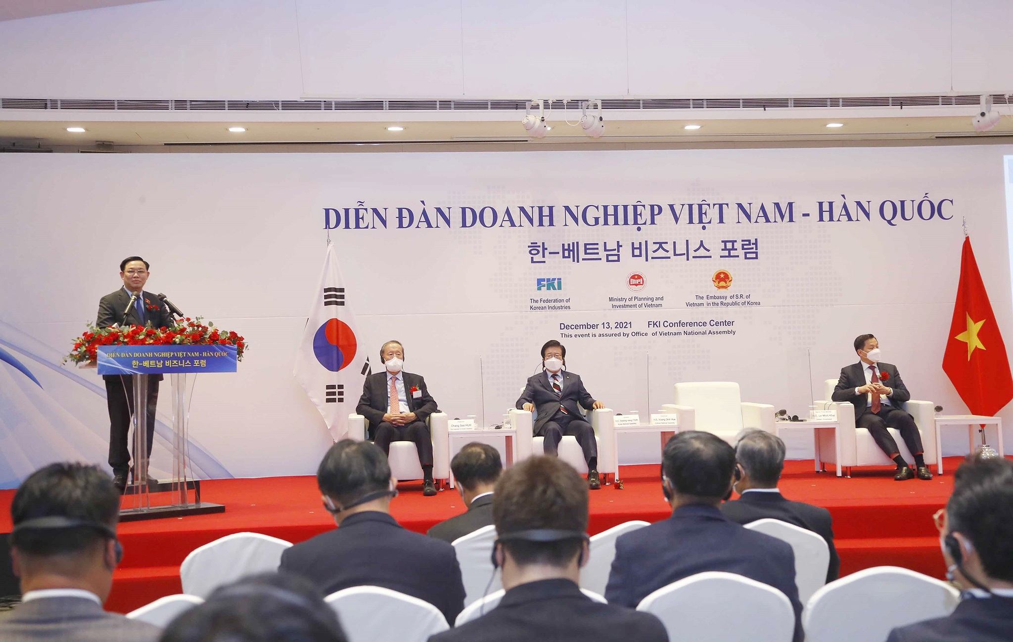 Chủ tịch Quốc hội kết thúc tốt đẹp chuyến thăm chính thức Hàn Quốc, Ấn Độ - 7 Chủ tịch Quốc hội kết thúc tốt đẹp chuyến thăm chính thức Hàn Quốc, Ấn Độ - 7