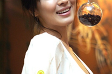 Song Hye Kyo tiết lộ mẫu đàn ông lý tưởng