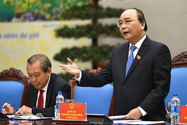 Thủ tướng Nguyễn Xuân Phúc phân việc cho các Phó Thủ tướng, Bộ trưởng