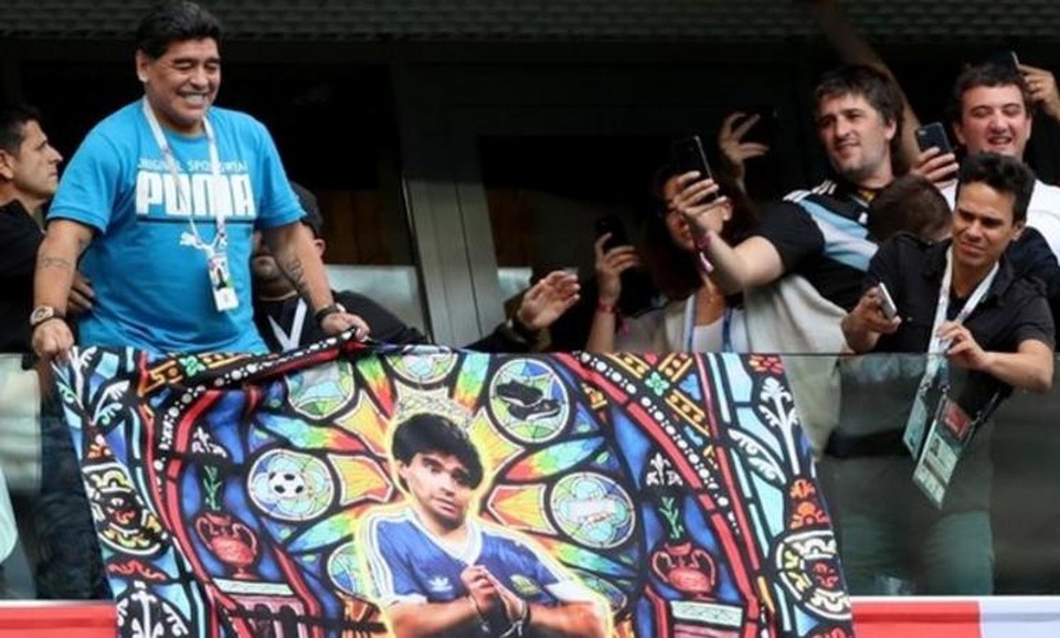 Những khoảnh khắc đáng nhớ trong sự nghiệp của Diego Maradona - 12 Những khoảnh khắc đáng nhớ trong sự nghiệp của Diego Maradona - 12