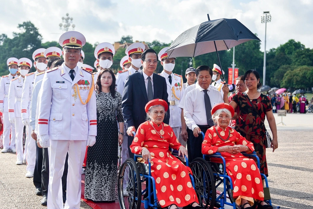 Các mức hưởng trợ cấp của người có công theo chuẩn mới - 1 Các mức hưởng trợ cấp của người có công theo chuẩn mới - 1