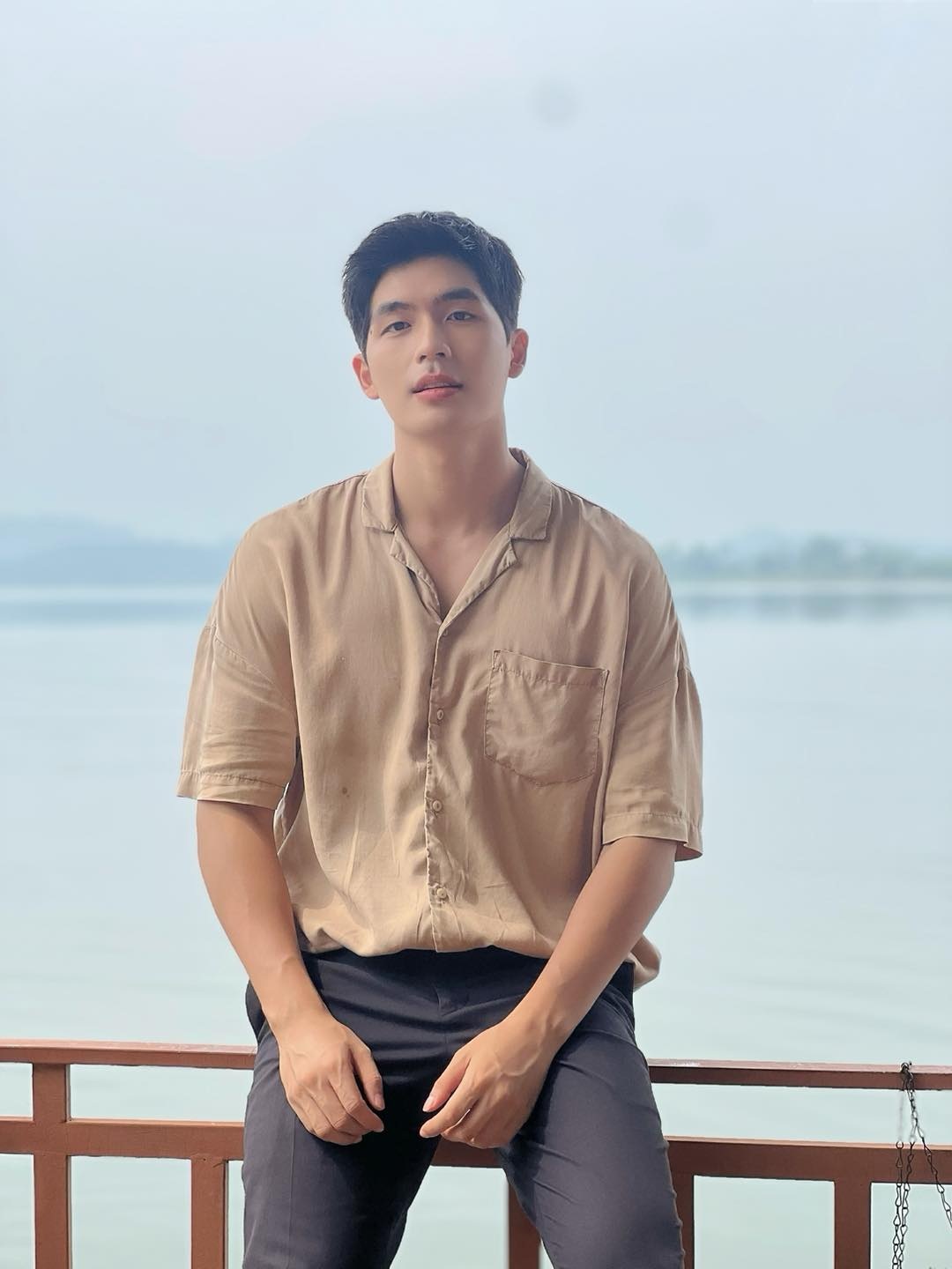 Hai hot boy 9X cao hơn 1,80m, gây sốt khi đóng phim giờ vàng VTV - 1