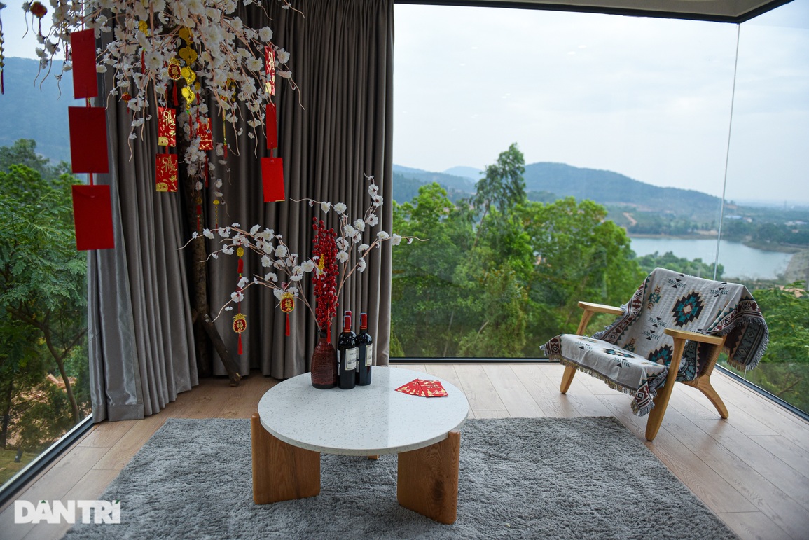 Kỷ niệm ngày cưới chồng xây tặng vợ nhà trên đồi thông 1,6 tỷ đồng ở Hà Nội - 3 Kỷ niệm ngày cưới chồng xây tặng vợ nhà trên đồi thông 1,6 tỷ đồng ở Hà Nội - 3