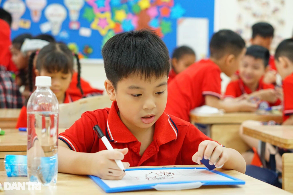 Lịch nghỉ lễ 30/4-1/5 của học sinh sinh viên, có trường 14 ngày - 1 Lịch nghỉ lễ 30/4-1/5 của học sinh sinh viên, có trường 14 ngày - 1