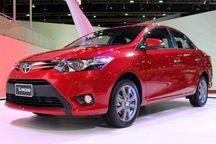 Ôtô giảm giá cực mạnh, dân Việt khoanh tay chờ như Campuchia