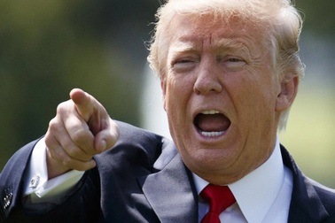 Ông Trump gọi chủ tịch Fed là "kẻ thất bại", đòi hạ lãi suất ngay lập tức