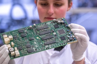 Ô tô ngày càng đắt, lý do là đây