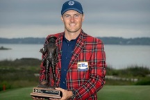 Jordan Spieth vô địch giải RBC Heritage sau loạt play-off