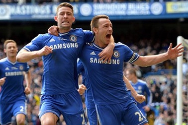 Thủ thành Everton dâng 3 điểm cho Chelsea