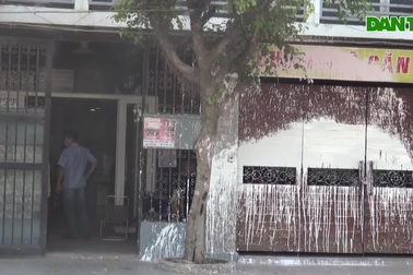 3 ngôi nhà bị tạt sơn