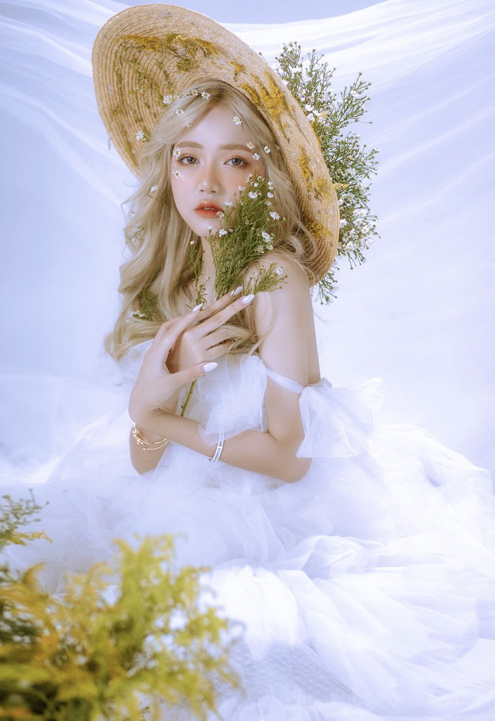 Hot girl xinh như búp bê là fan cuồng nhiệt của Mbappe bóng đá Pháp - 1 Hot girl xinh như búp bê là fan cuồng nhiệt của Mbappe bóng đá Pháp - 1
