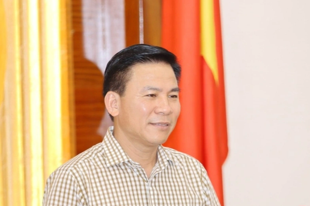 Mệnh lệnh trái tim nóng giải quyết an cư cho người lênh đênh sông nước - 1 Mệnh lệnh trái tim nóng giải quyết an cư cho người lênh đênh sông nước - 1