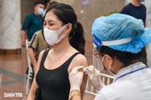 Hà Nội: Phát hiện 2 F0 cộng đồng; quận Hoàn Kiếm tiêm chủng đạt hơn 92%