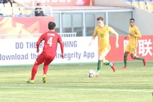 HLV Park Hang Seo tặng chiến thắng cho người hâm mộ Việt Nam