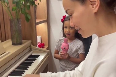 Giọng hát của bé Lisa nhà Hồ Ngọc Hà thu hút chú ý