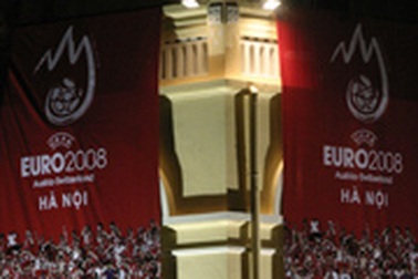 Hờ hững với Euro