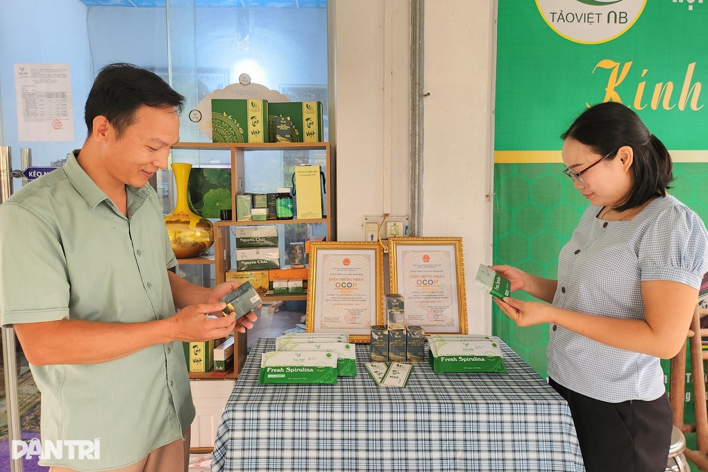 Vợ chồng giáo viên bỏ nghề về làm giàu từ loại không phải cho ăn gì - 5 Vợ chồng giáo viên bỏ nghề về làm giàu từ loại không phải cho ăn gì - 5