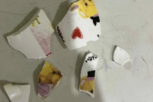 Vật thể lạ liệng trên cao xuống, dân chung cư Hà Nội suýt gặp nạn trong đêm