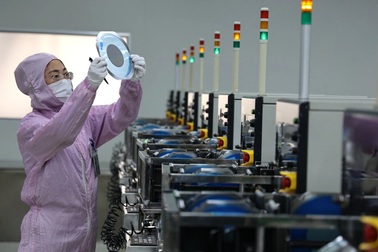 Trung Quốc gia tăng biện pháp trong cuộc cạnh tranh công nghệ