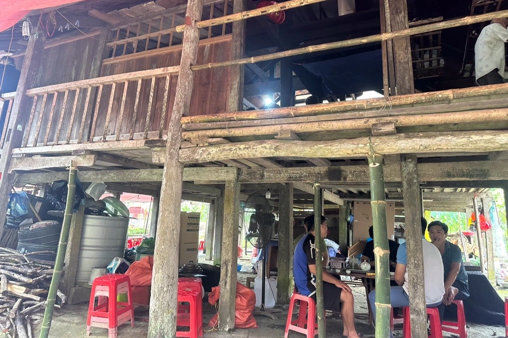 Về quê chăm vợ ốm, người đàn ông vừa xuống Hà Nội thì gặp nạn trong vụ cháy - 3 Về quê chăm vợ ốm, người đàn ông vừa xuống Hà Nội thì gặp nạn trong vụ cháy - 3