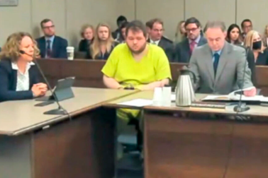 Mỹ: Kẻ xả súng hộp đêm cho người đồng tính lĩnh hơn 2.200 năm tù