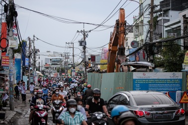 "Lô cốt" gây ách tắc nhiều tuyến đường ở cửa ngõ phía Đông TPHCM